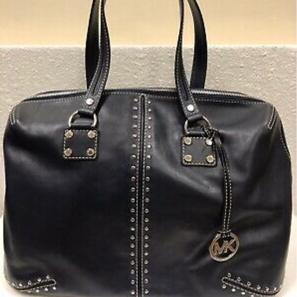 Michael Kors black leather purse
